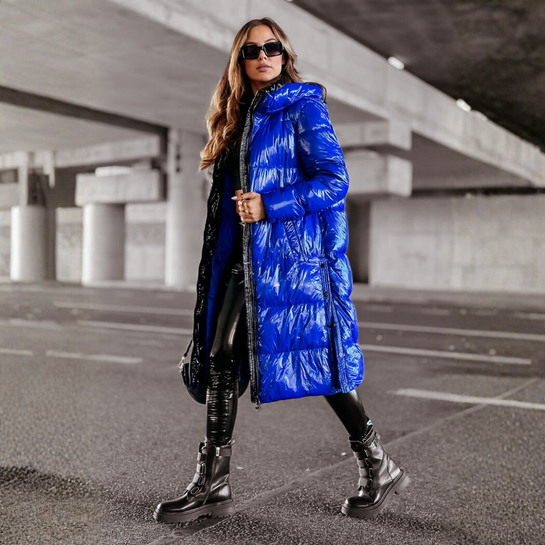 Šárka – dlouhý prošívaný kabát s lesklým povrchem