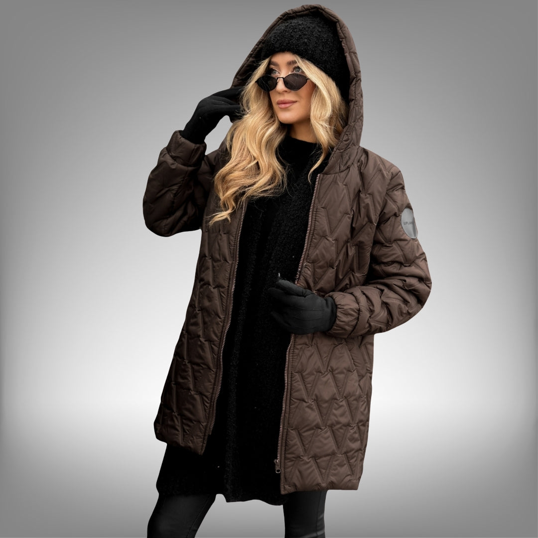 Dana – prošívaný kabát s vysokým límcem