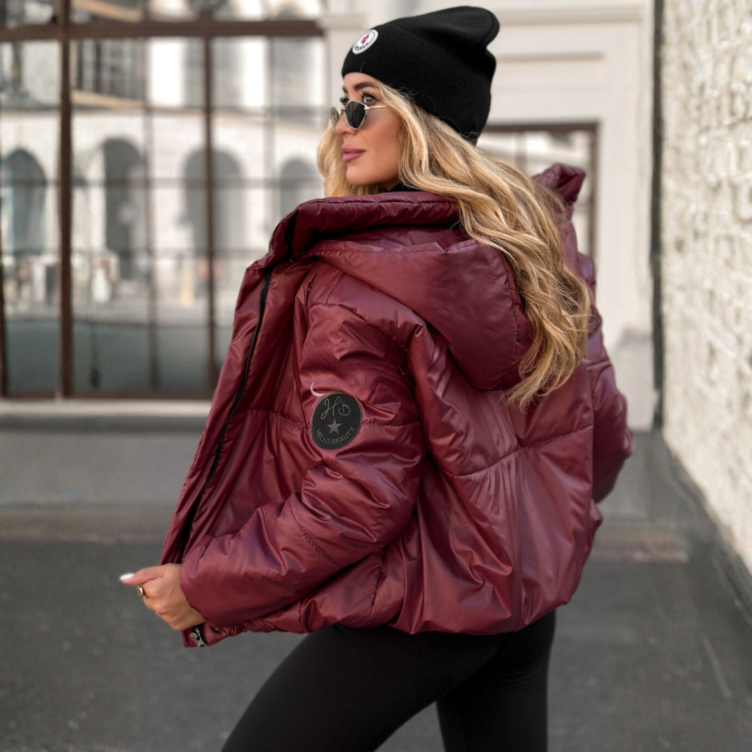 Iwona – krátký prošívaný kabát s páskem