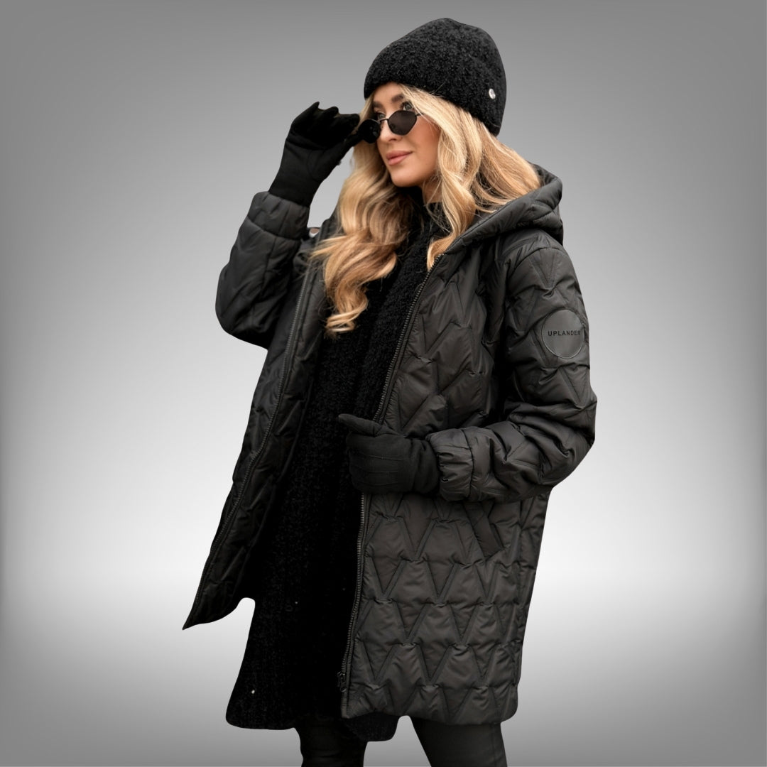 Dana – prošívaný kabát s vysokým límcem