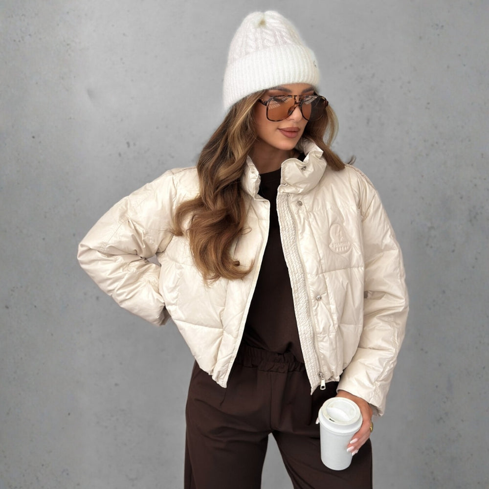 Denisa – krátký kabát se stojacím límcem