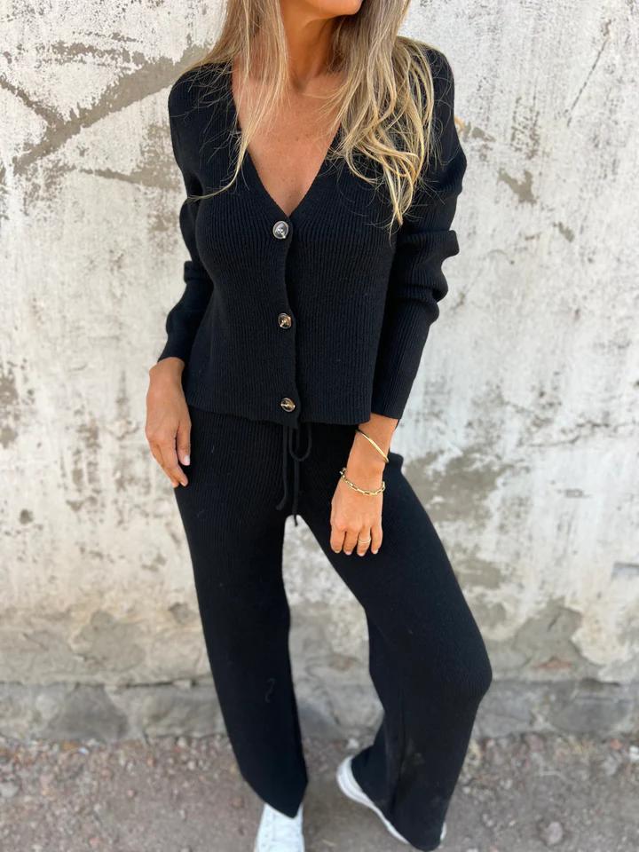 Dana – Elegantní cardigan set pro každou příležitost