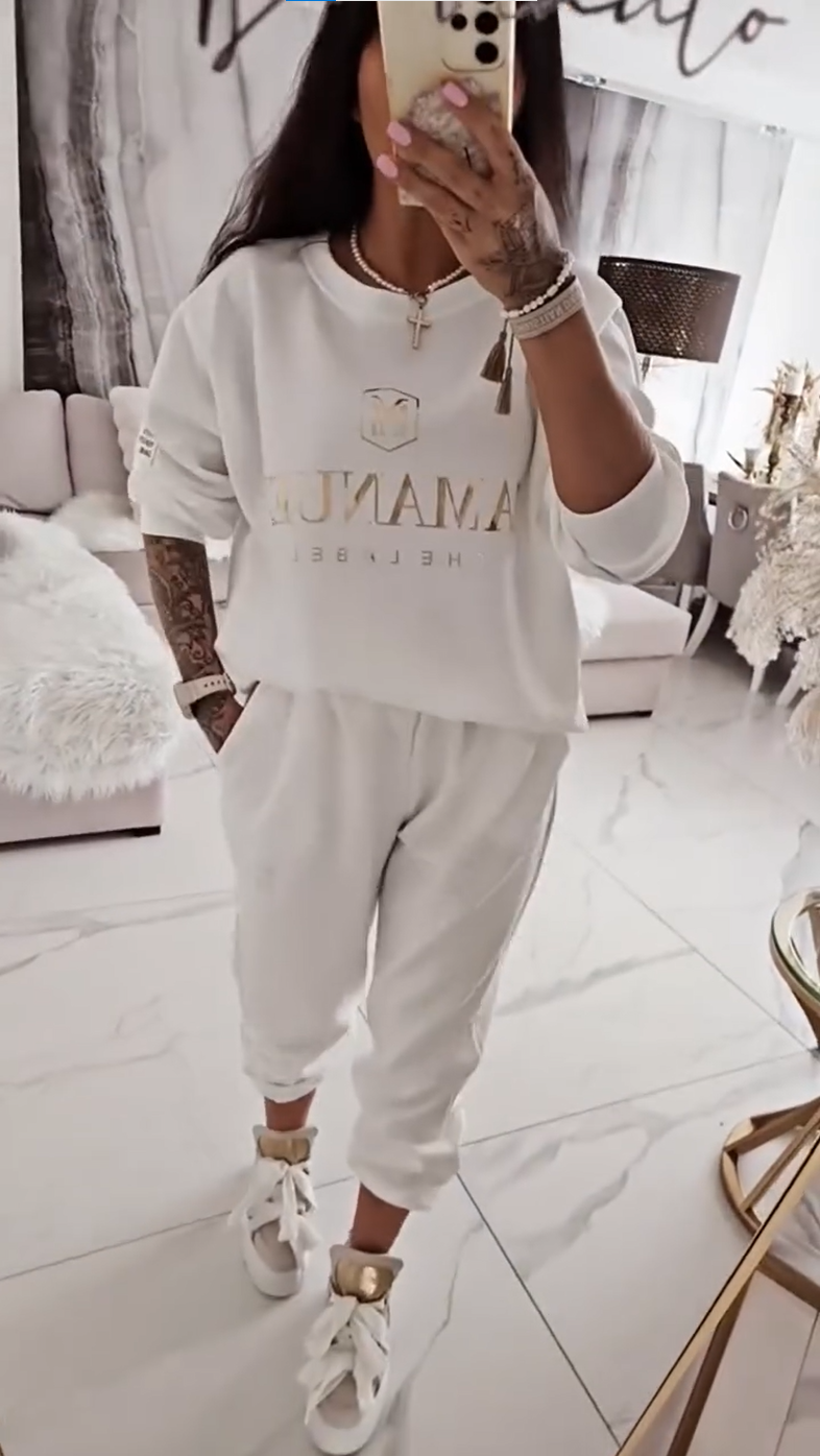 Katerina – Stylová souprava na každý den