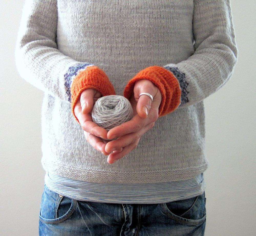 Joanna – Romantická blůza pro chladné dny