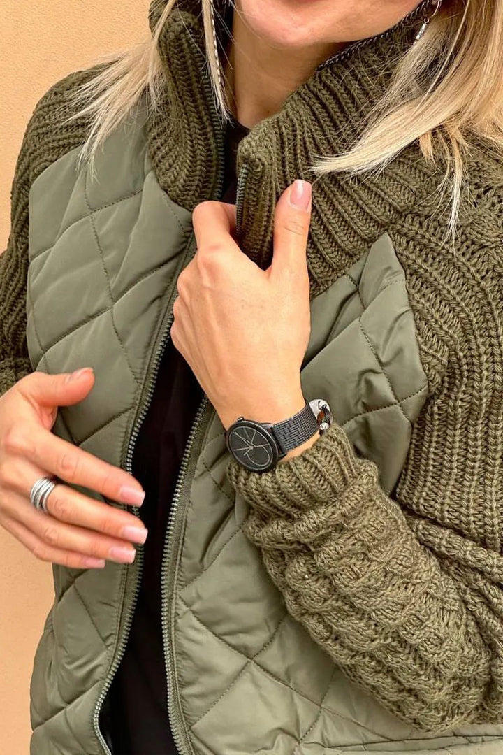 Ivana – Pletená bunda pro stylové podzimní dny